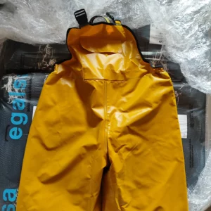 Pantalón chubasquero